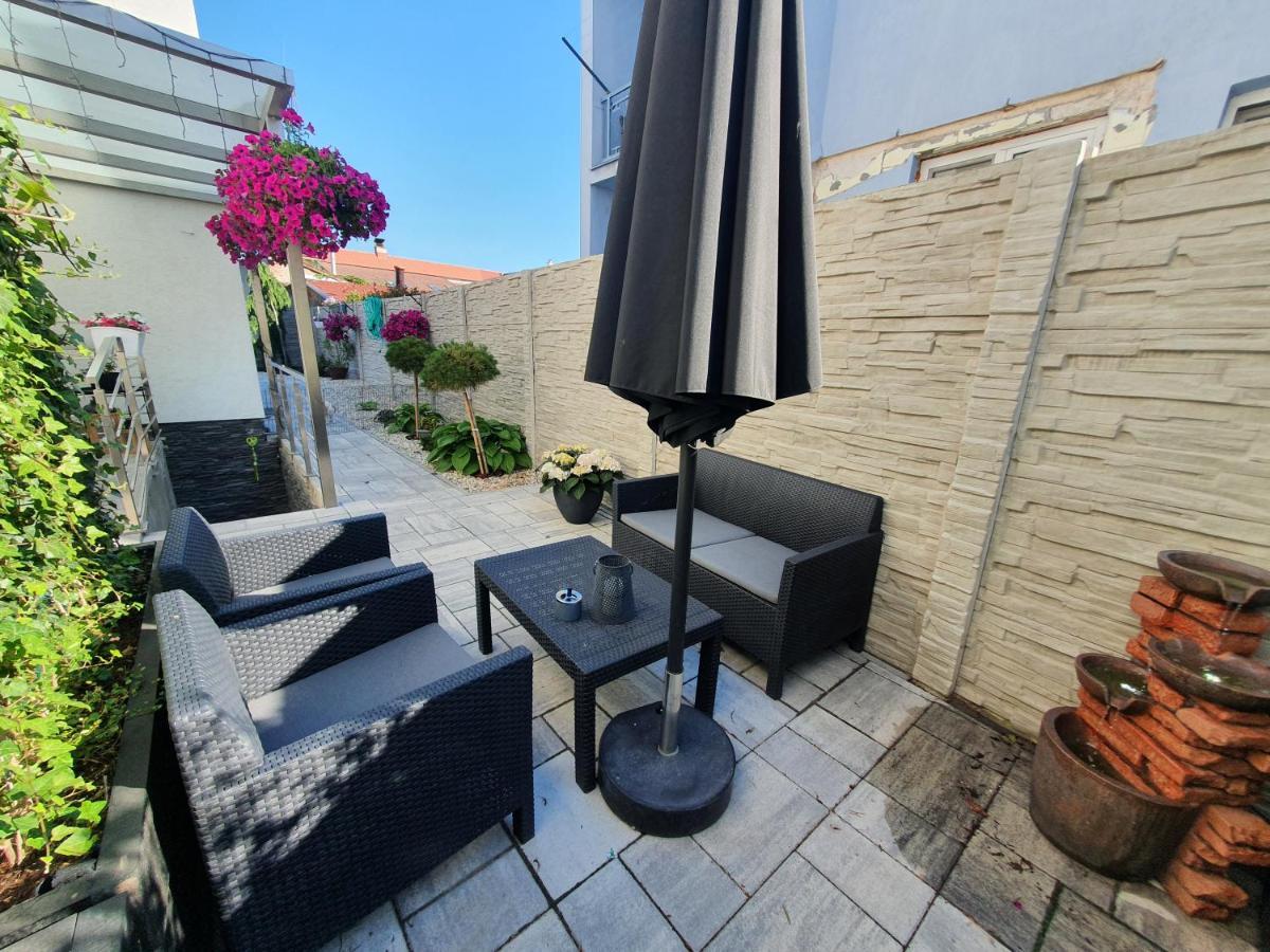 Milan&Eva Apartment Svätý Jur Екстериор снимка
